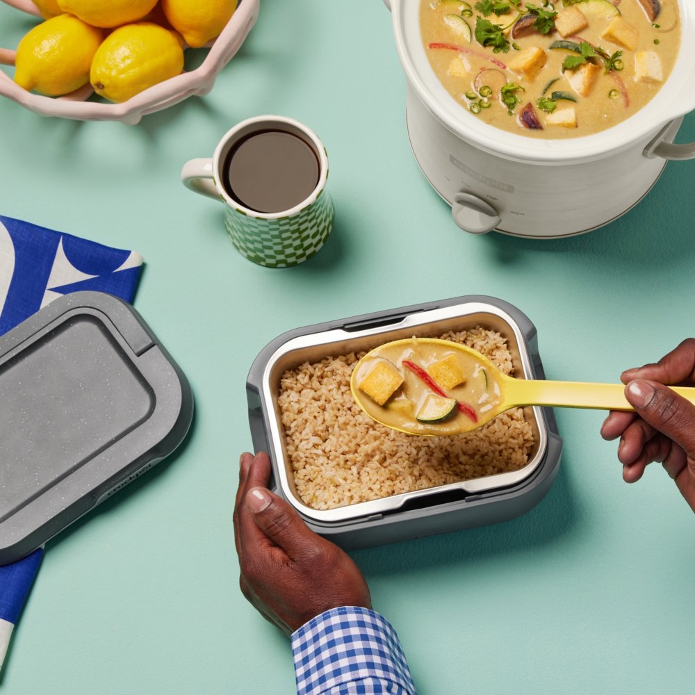 crock-pot-go-portable-food-warmer-electric-lunch-box-with-detachable-cord-a3 DC-39029-Crockpot_CPGO-ATF05-nogfx